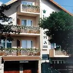 Bed and breakfast Korona Panzió 3*