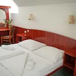 Korona Panzió 3* Budapest