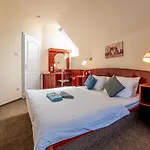 Bed and breakfast Korona Panzió Budapest