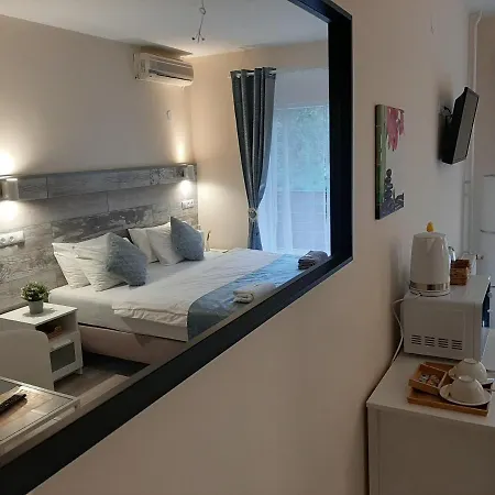 Korona Panzio Bed & Breakfast Budapest