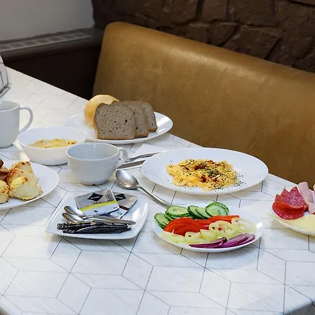 Frühstückspension Korona Panzio