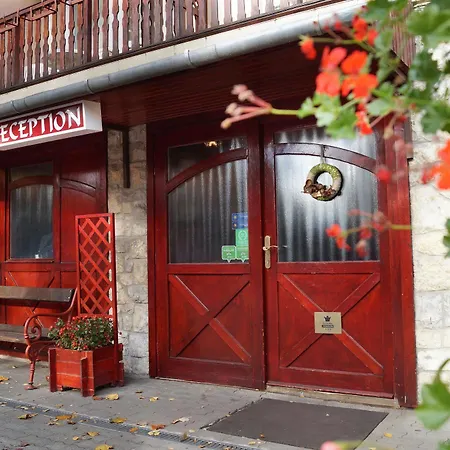 Korona Panzio Bed & Breakfast Budapest
