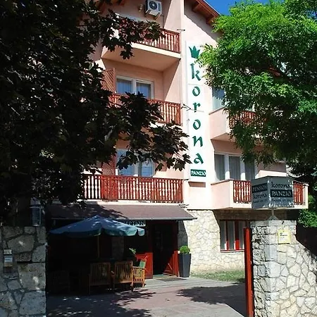 Bed & Breakfast Korona Panzio
