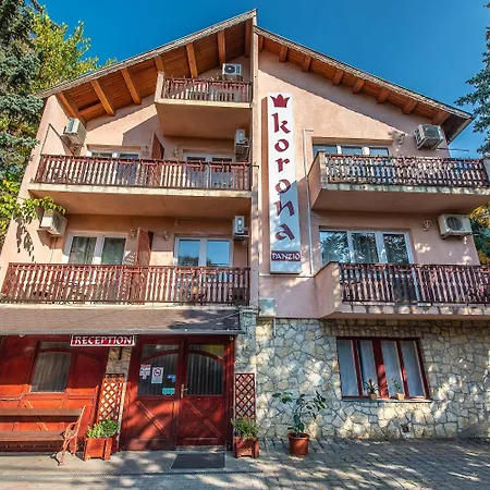 Korona Panzio Bed & Breakfast Budapešť